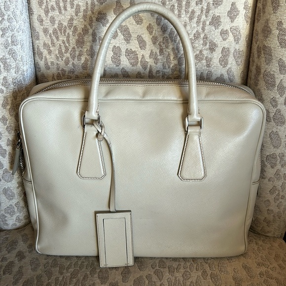 LOW START Prada cream leather business bag Purse with silver Padlock - Picture 1 of 16